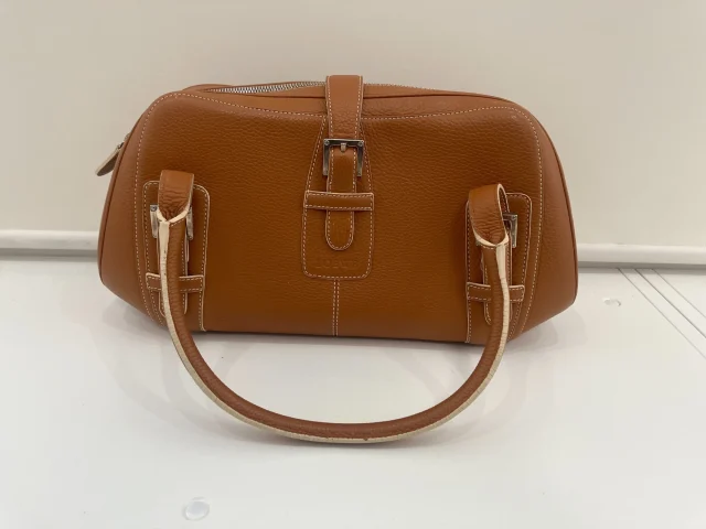 ロエベの人気バッグ買取｜平塚で高く売る査定ガイド