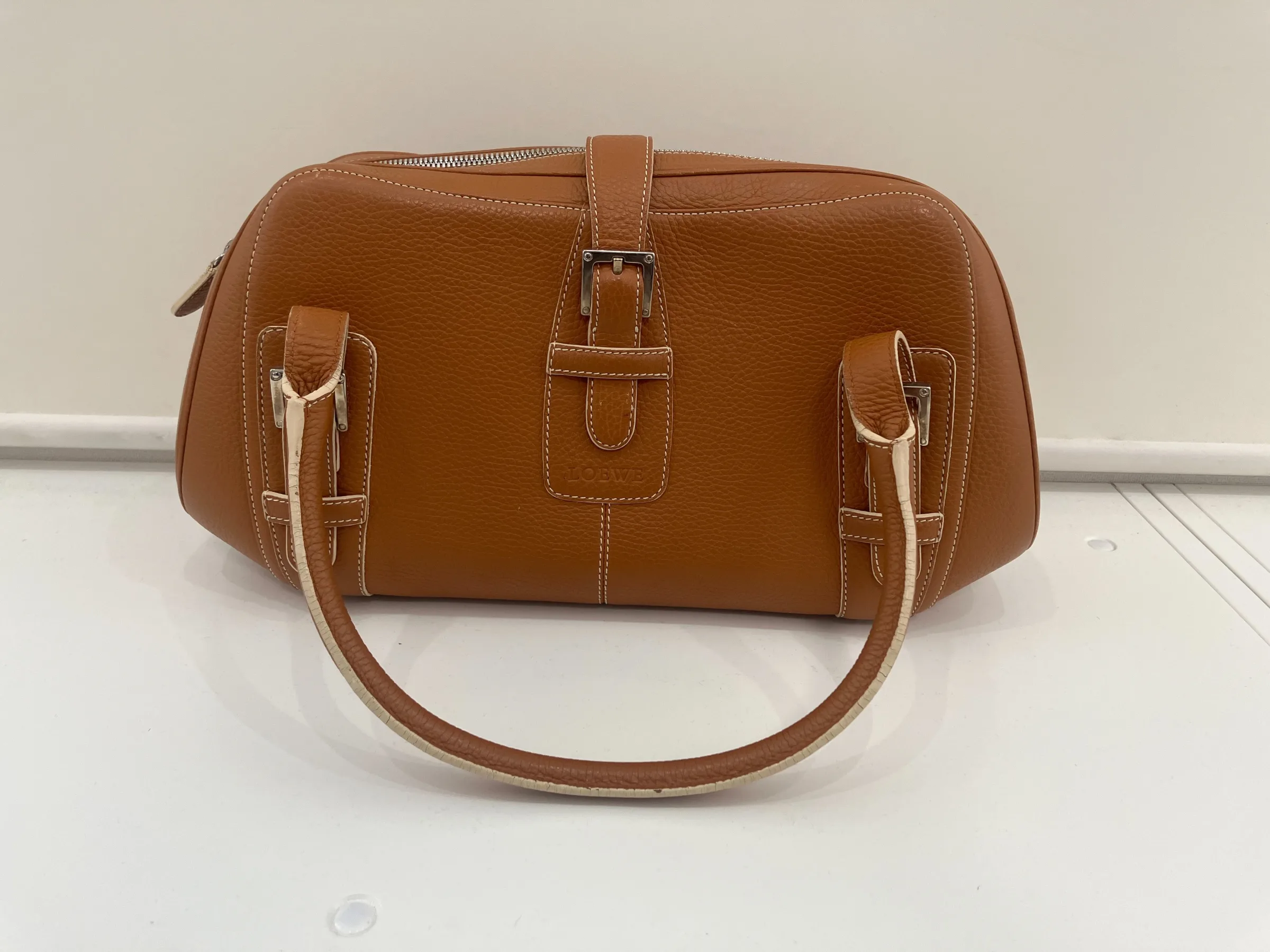 ロエベの人気バッグ買取｜平塚で高く売る査定ガイド