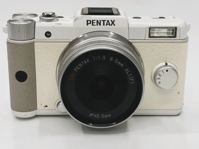 PENTAX Q